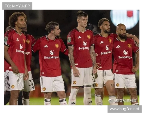 曼联转会策略:近期引援表现波动,对球队竞争格局带来变化 曼联转会策略:近期引援表现波动,对球队竞争格局带来变化