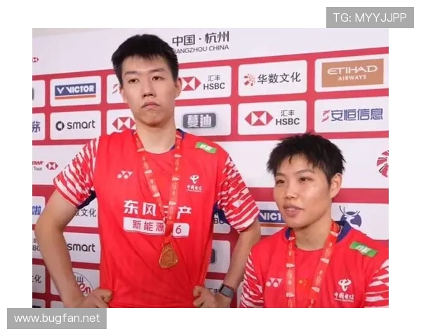 冯彦哲又换了个豪车，真以为他收比赛奖金好几百万？