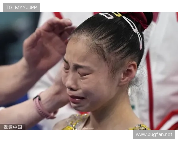 管晨辰居然连家里小狗都比我豪华，这生活差距也太大了吧