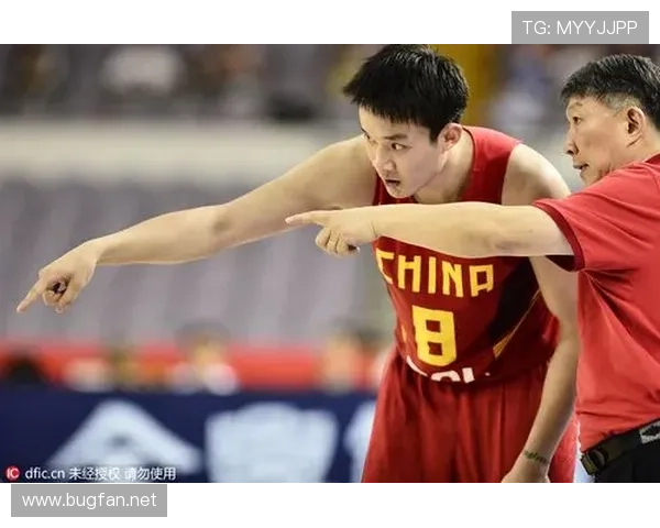 挡拆无球拉开防线，班恩较上季三分占比提升