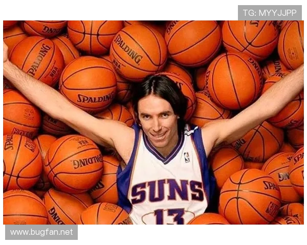 纳什利用挡拆制造错位并以顶级视野主导全队进攻节奏