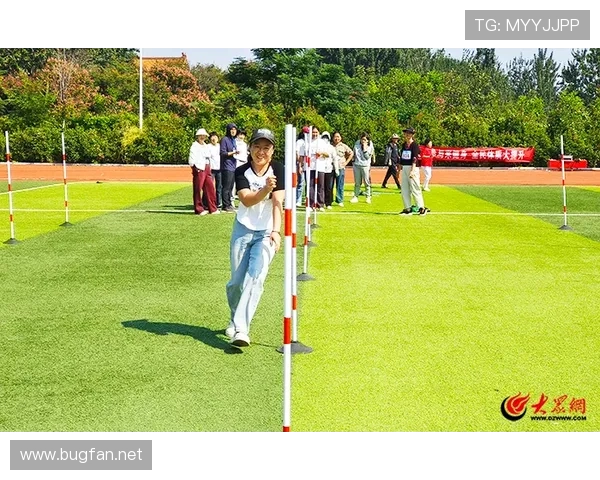 持球启动规则解析：如何正确判断合法移动与走步违例？
